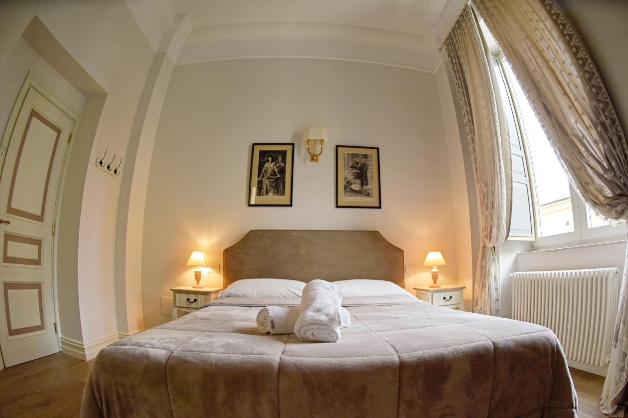 Al Centro Luxury Home Касерта Екстериор снимка