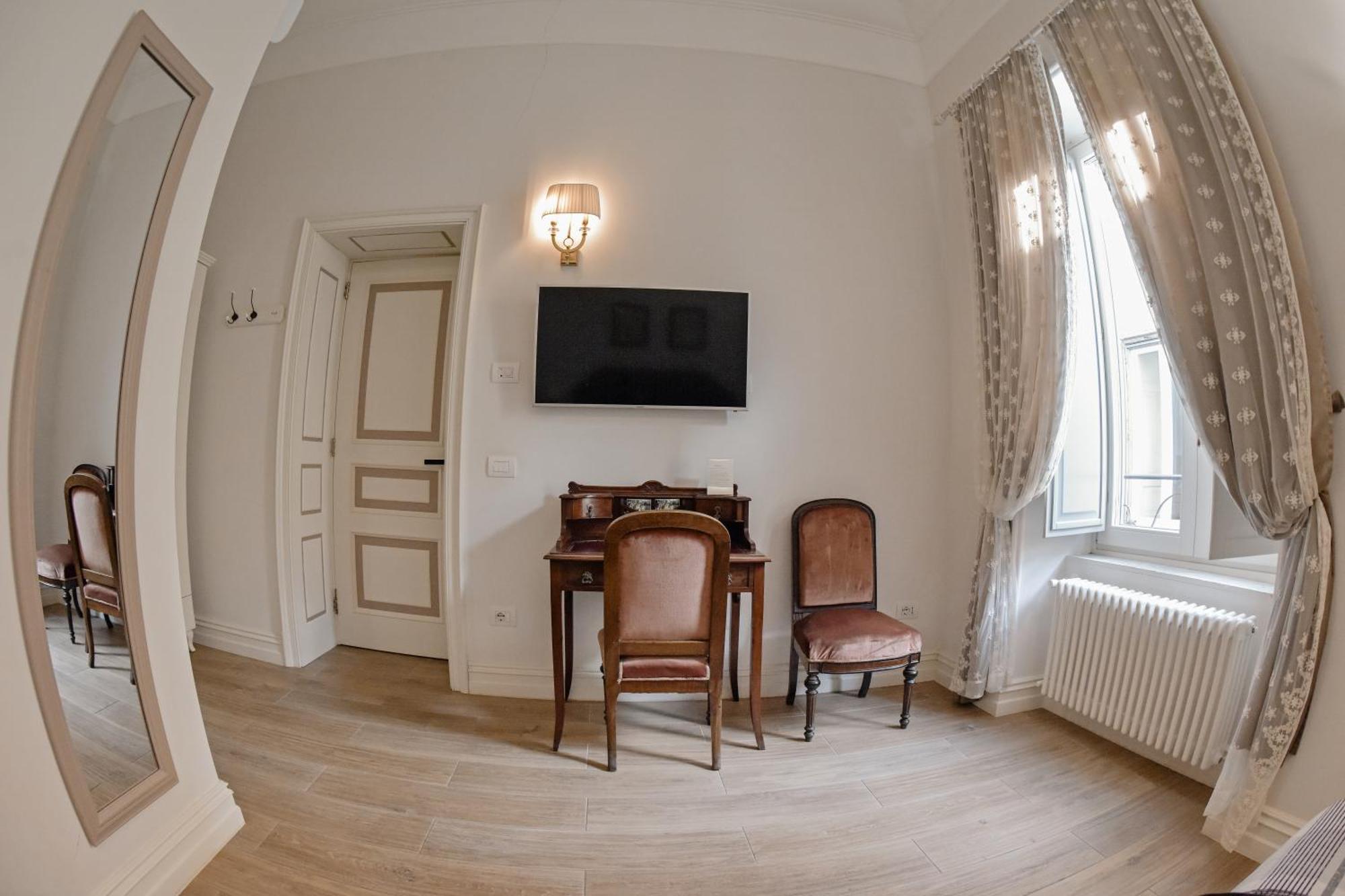Al Centro Luxury Home Касерта Екстериор снимка